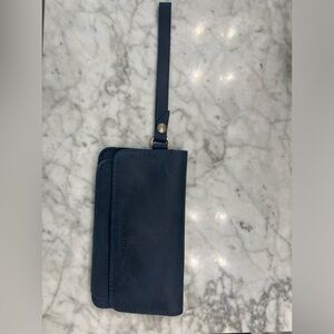 Portland leather wallet Lily wristlet (deep water)